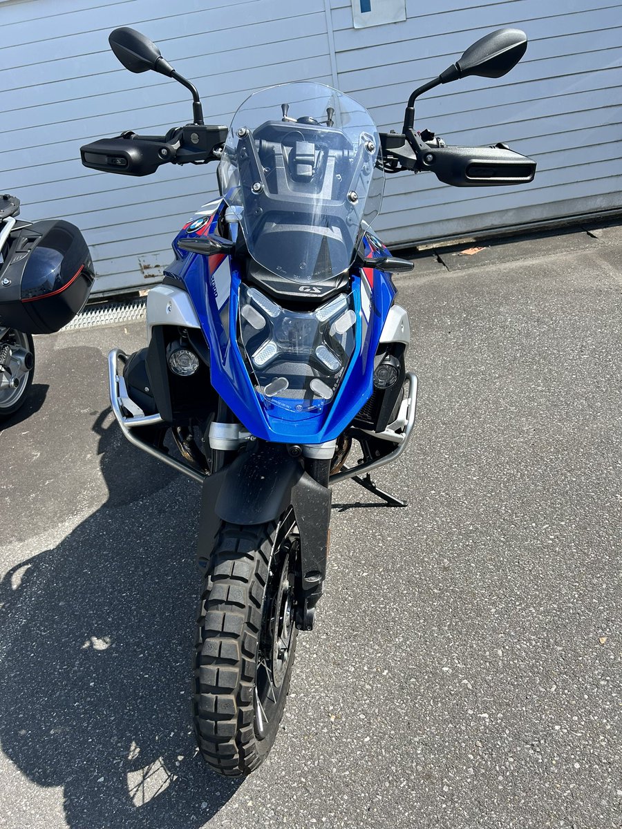 Cbr39871236Cbr's tweet photo. ヘッドライトガード https://t.co/JH4DFjp1wZ