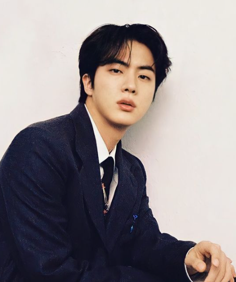 AboutMusicYT's tweet photo. Jin of BTS will be discharged from the military tomorrow! https://t.co/Pg0YlwRTpM