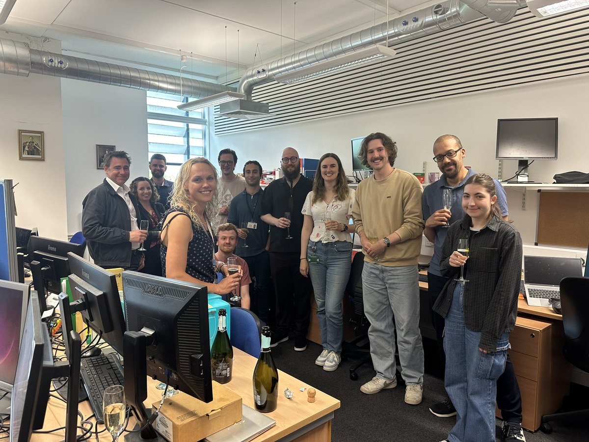 Professor Katie Lunnon (@katielunnon) on Twitter photo More good PhD news from <a href="/Dementia_Omics/">Dementia Genomics Team</a> - congratulations to Lachlan from my group who passed his PhD, and a big thank you to his examiners <a href="/DrDJLlewellyn/">Prof David Llewellyn</a> and <a href="/saobettencourt/">ConceiรงรฃoBettencourt</a>.
Itโs been a busy year, with 5 PhD students in the group submitting and passing since September! ๐ ๐จโ๐ More good PhD news from <a href="/Dementia_Omics/">Dementia Genomics Team</a> - congratulations to Lachlan from my group who passed his PhD, and a big thank you to his examiners <a href="/DrDJLlewellyn/">Prof David Llewellyn</a> and <a href="/saobettencourt/">ConceiรงรฃoBettencourt</a>.
Itโs been a busy year, with 5 PhD students in the group submitting and passing since September! ๐ ๐จโ๐