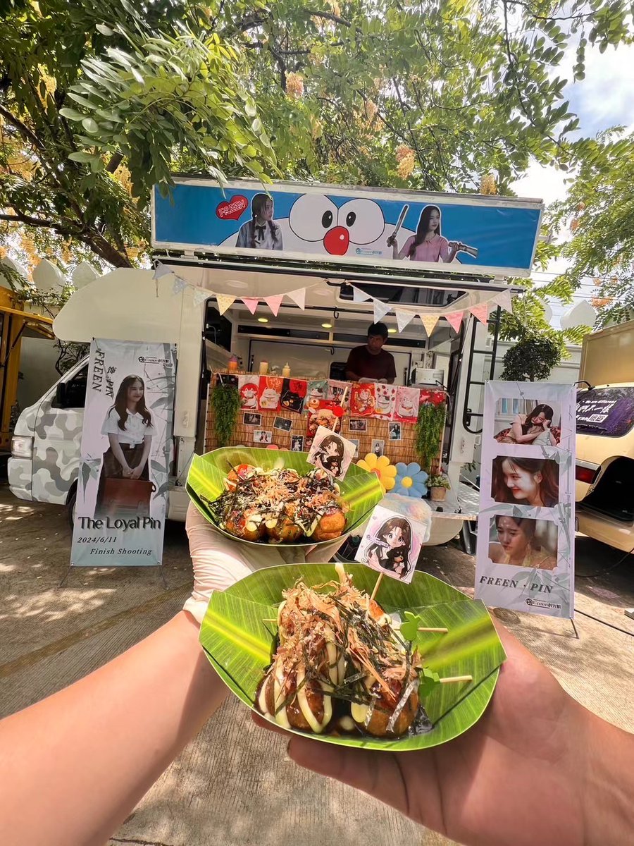 FreenTimeMachine tweet media