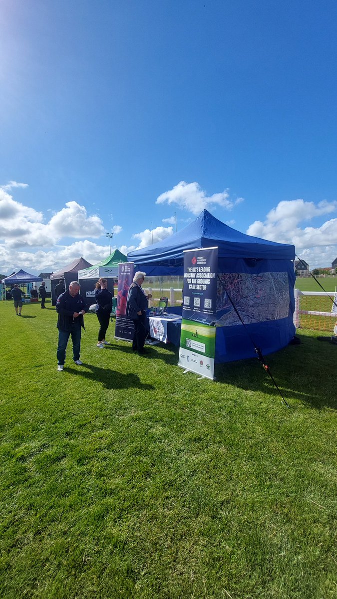 IanSomerville8's tweet photo. All set up for the RFU HRGC Event at Didcot rugby club.. We are all looking forward to seeing you all for a great day of education, advice and demonstrations . https://t.co/2vNREqHS7t