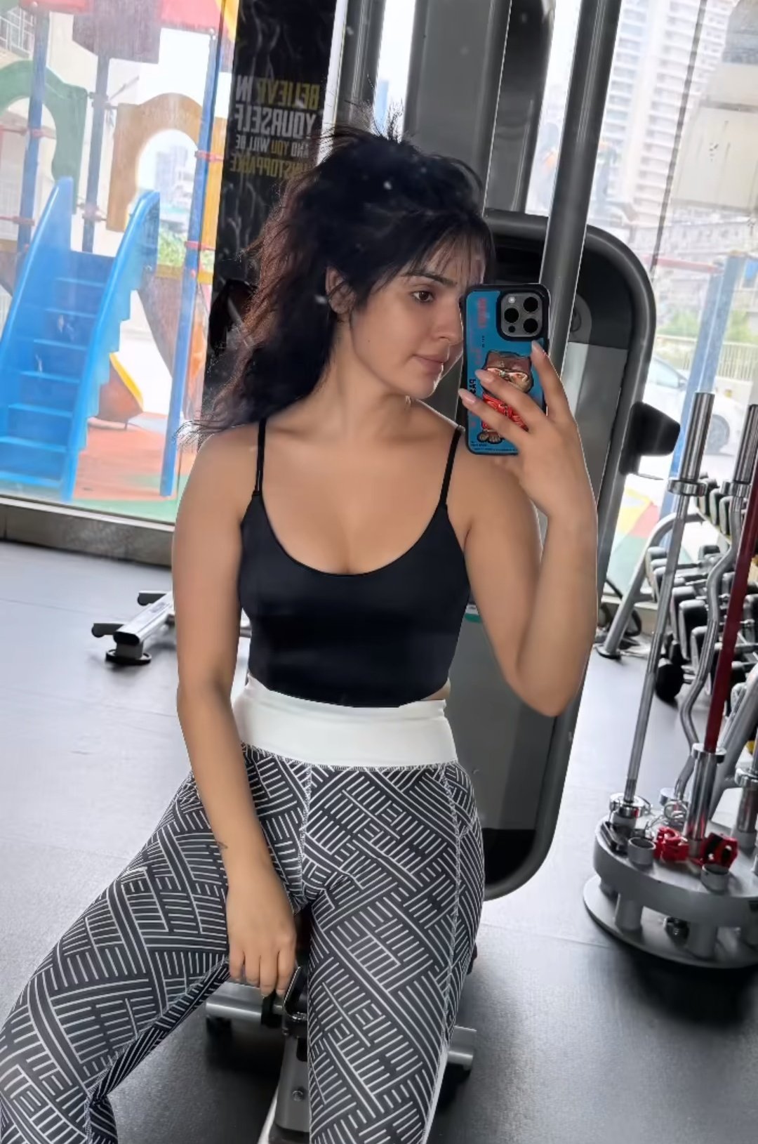 GPx__JKbgAAQkWB?format=jpg&name=large