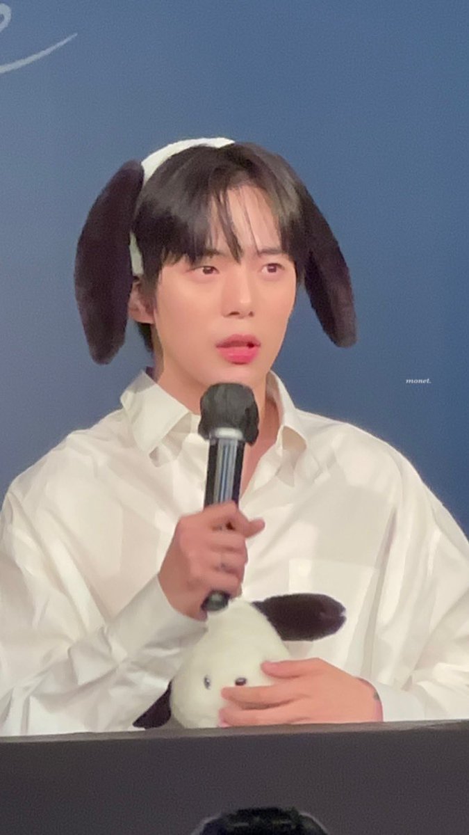 potpourri_1103's tweet image. 넘모 귀야움..☺💙