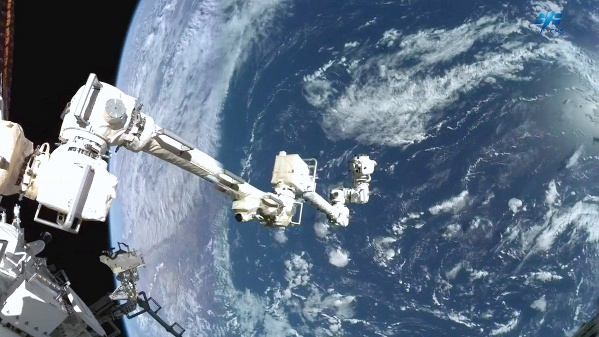 wulei2020's tweet image. Who’s gonna be the first #foreign astronaut to work in China's space station?
The China Manned Space Agency (#CMSA) said foreign astronauts will be invited to participate in the selection and training process, as international cooperation in crewed space exploration deepens.