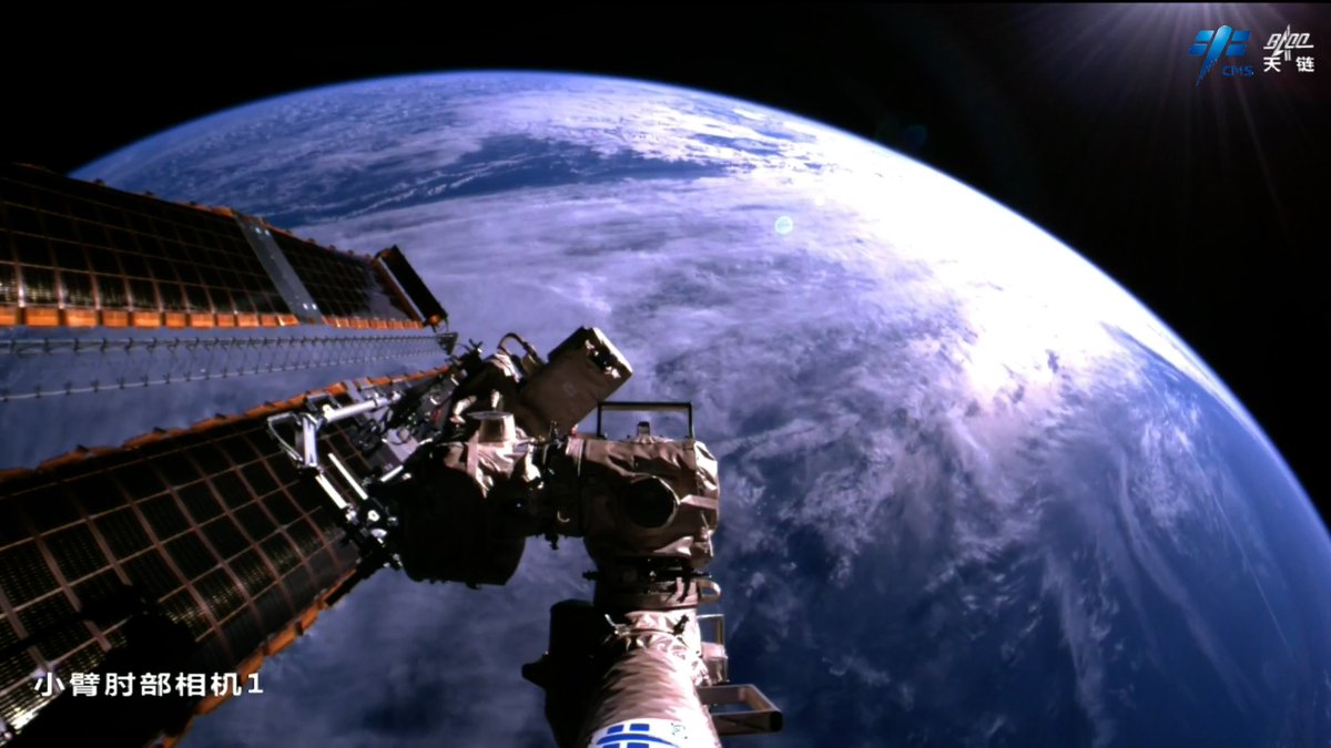 wulei2020's tweet image. Who’s gonna be the first #foreign astronaut to work in China's space station?
The China Manned Space Agency (#CMSA) said foreign astronauts will be invited to participate in the selection and training process, as international cooperation in crewed space exploration deepens.