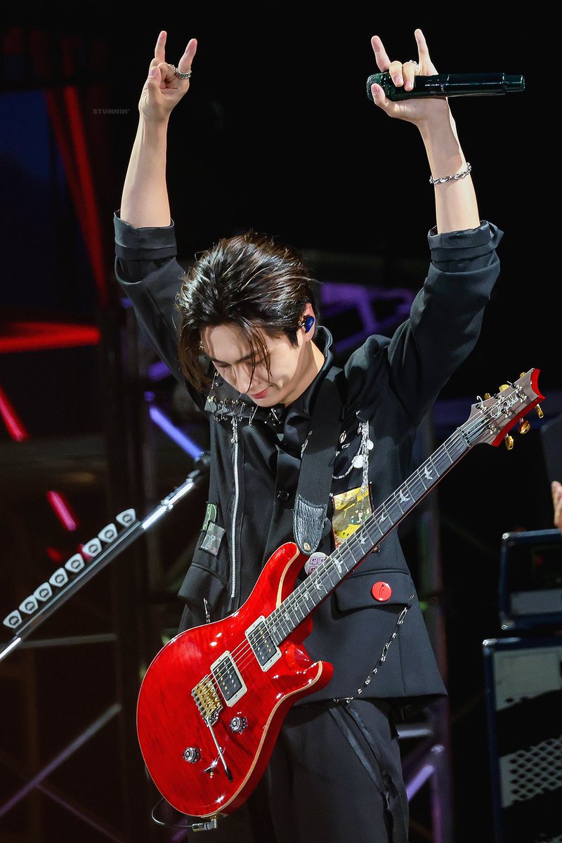 leiy 🐈‍⬛ tweet media