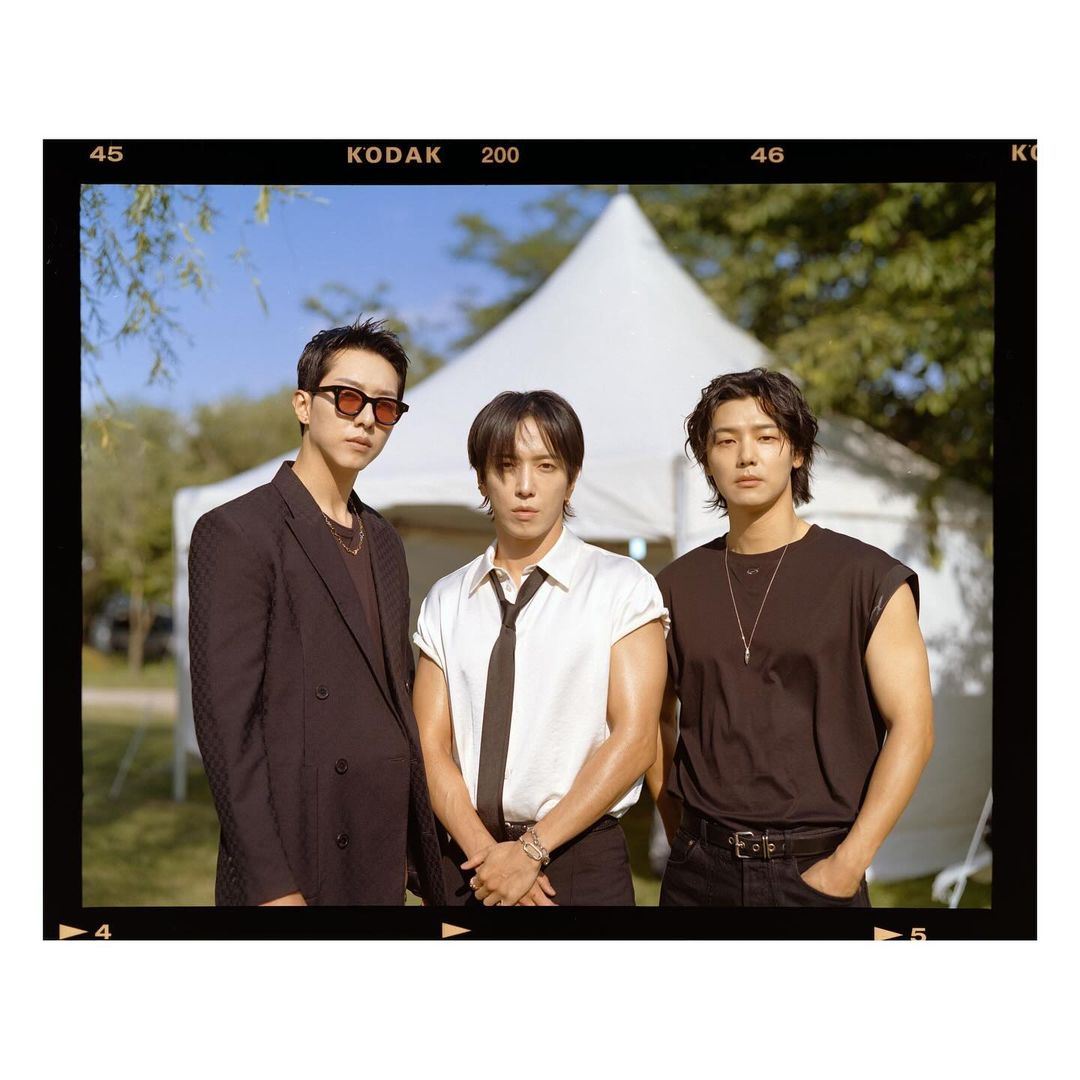 Kkorepo's tweet photo. 「#CNBLUE」、カリスマ性にあふれたオーラ発散 
https://t.co/pcjBI2QAHN https://t.co/YcTA1TEpX4