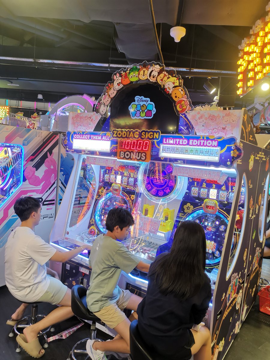 PlaymoreCat's tweet photo. In the classics Disney collect cards ticket,Which one do you think is the most popular？
If you have an idea,Welcome to discuss,we'll publish the answer in next post.
#arcade  #gameplay #coinop #themepark #trending
#viral https://t.co/h1FRN8BMXI