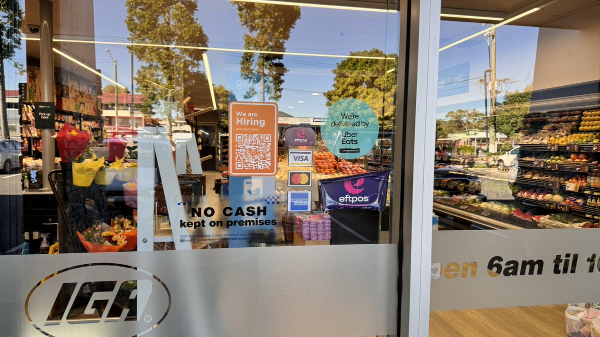 pauldeuchar's tweet photo. Traveling #Queensland in #Brisbane with #IGA showcasing an amazing local 😄🙌
#jobs #hiring #futureofwork
#speaklife #useverb https://t.co/CReCxN4jOh