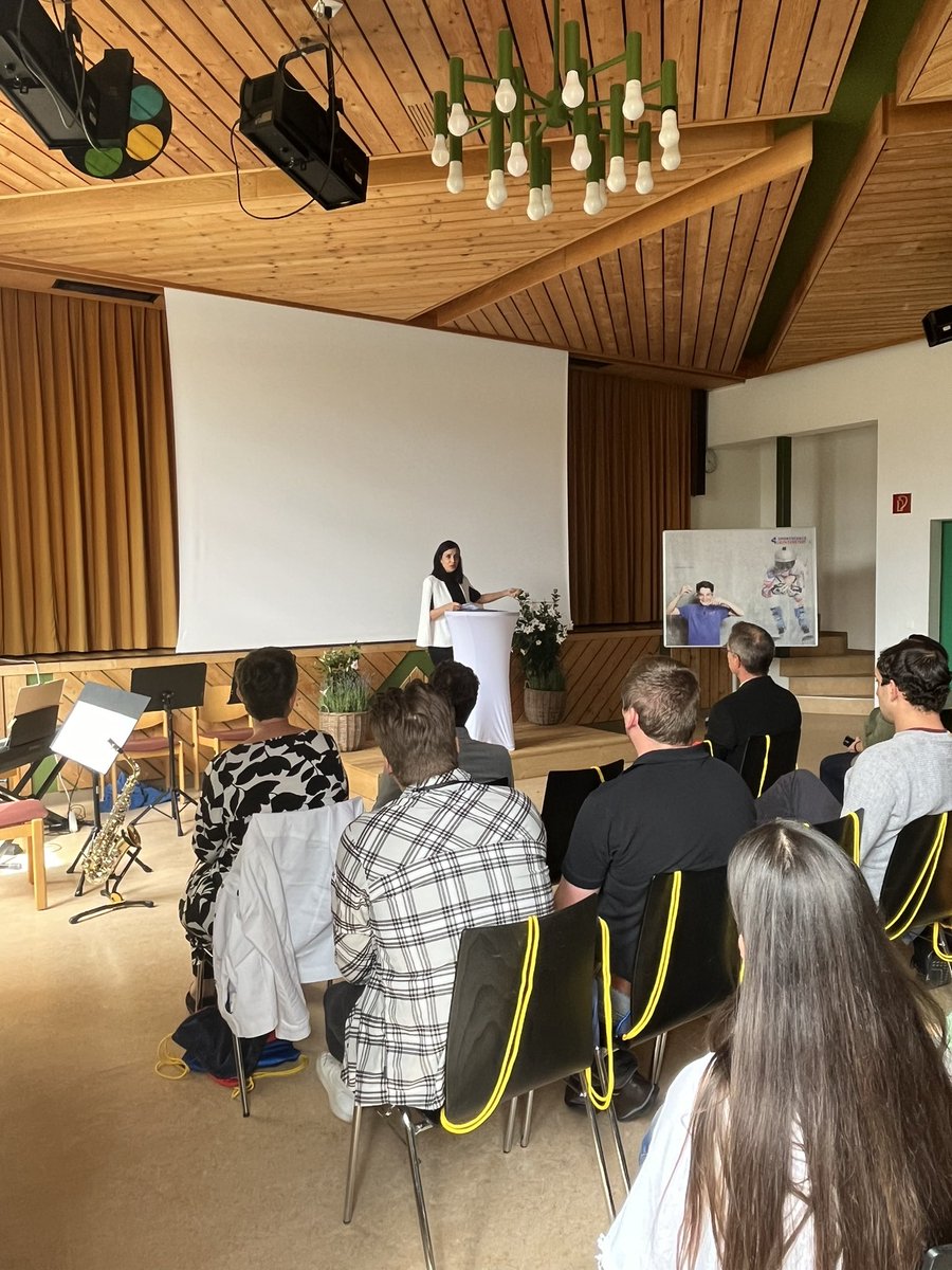 Dominique Hasler tweet media