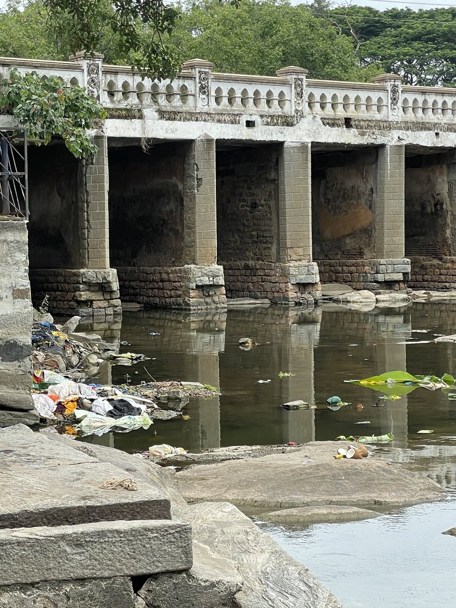 vinopine's tweet photo. @yaduveerwadiyar This is how the sacred Paschima Vahini is!! 

The place where the ancestors are given their last obeisance needs better cleanliness and maintenance, don’t you think? https://t.co/uRIGxZSe3s