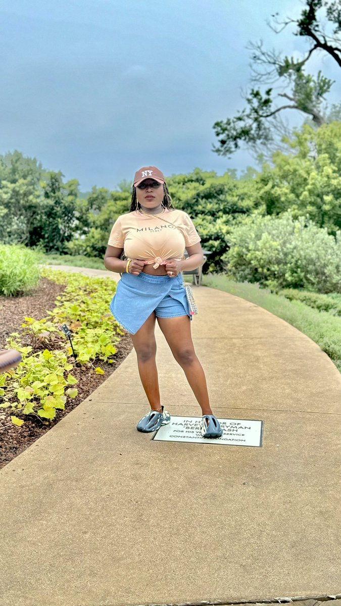 QueenTaviaScott's tweet photo. As If💅🏾🫧👐🏽🍭 https://t.co/80S5aQQJNJ