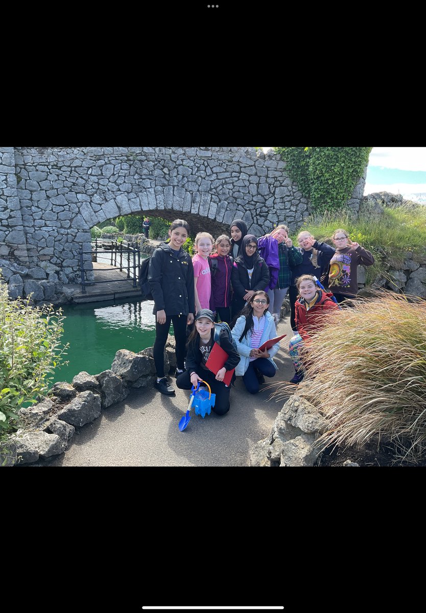 Geography@BoltonSchool (@bsgdgeography) on Twitter photo Pupils enjoying the treasure hunt yesterday! They undertook geographical skills which help them prepare for their GCSE fieldwork and NEA A Level fieldwork <a href="/BoltonSch/">Bolton School</a> <a href="/LynneDKyle/">Lynne Kyle</a> <a href="/Philip_Britton/">Philip Britton MBE</a> <a href="/BSGDLowerSchool/">BSGD Lower School</a> Pupils enjoying the treasure hunt yesterday! They undertook geographical skills which help them prepare for their GCSE fieldwork and NEA A Level fieldwork <a href="/BoltonSch/">Bolton School</a> <a href="/LynneDKyle/">Lynne Kyle</a> <a href="/Philip_Britton/">Philip Britton MBE</a> <a href="/BSGDLowerSchool/">BSGD Lower School</a>