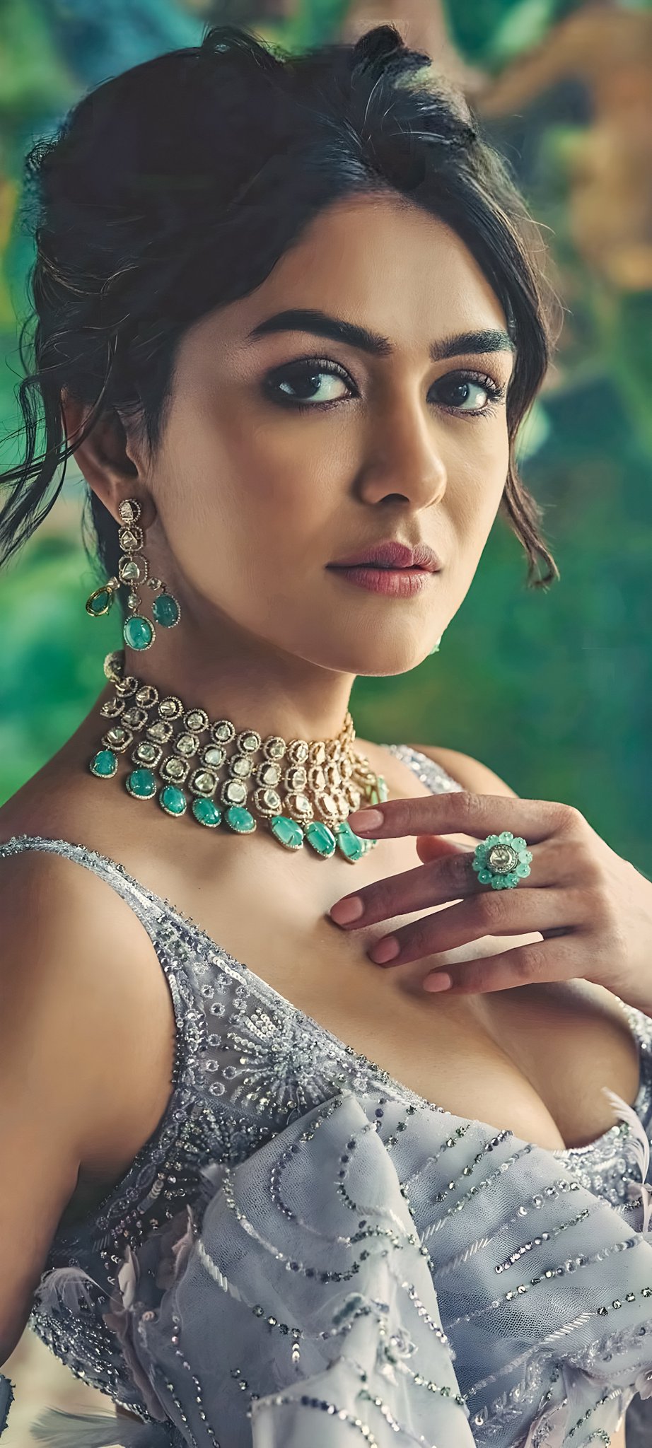 GPxnENobYAESF0Y?format=jpg&name=large