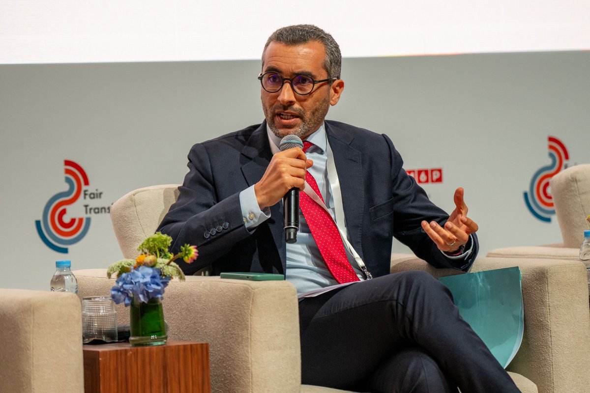 OCPGroup's tweet photo. Yesterday at the @ParisPeaceForum Spring Meeting, Mr. @ilifali contributed to a panel on 'Promoting Fair Agricultural Transitions in #Africa' hosted at @UM6P_officiel in Benguerir.

#FairTransitions #ParisPeaceForum https://t.co/fDXz7s9A3Q