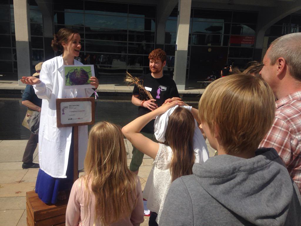 Anna Tiley tweet media