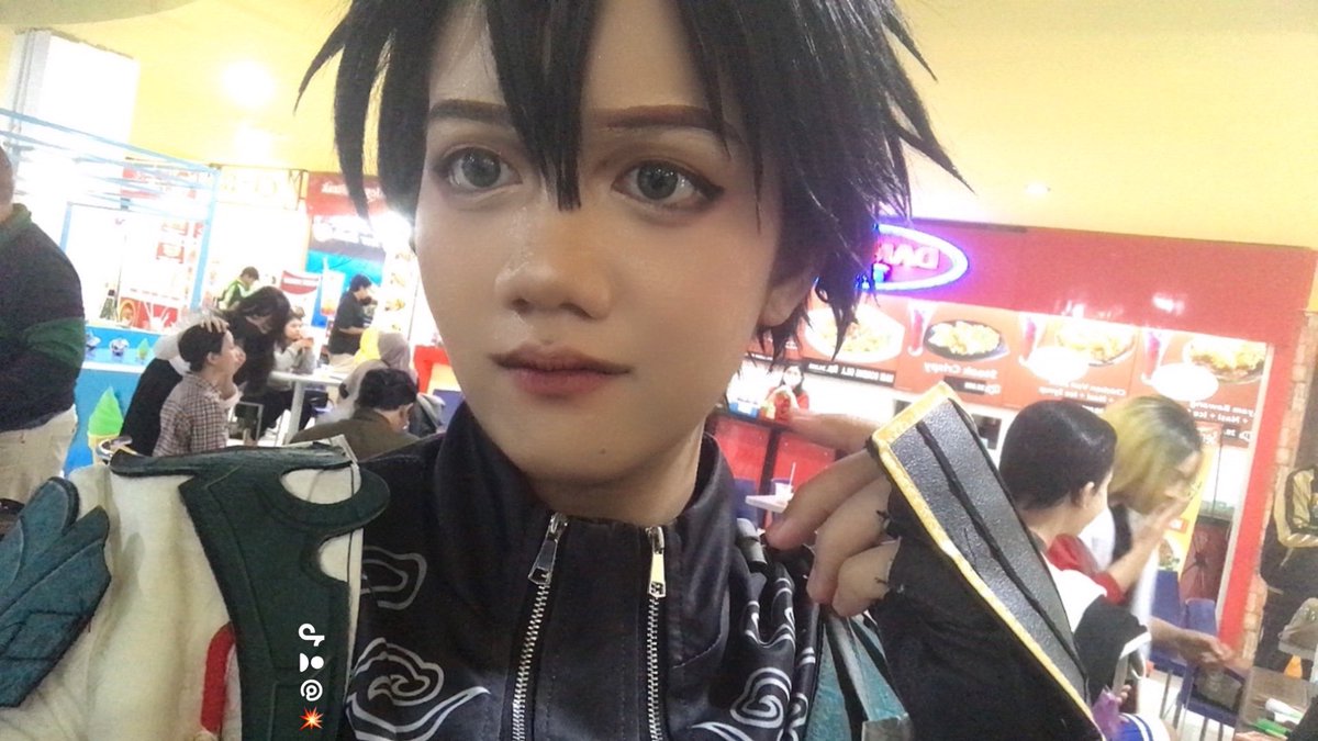 gomen iyh sudah lama egk on, admin mndekam di priv 😭🙏