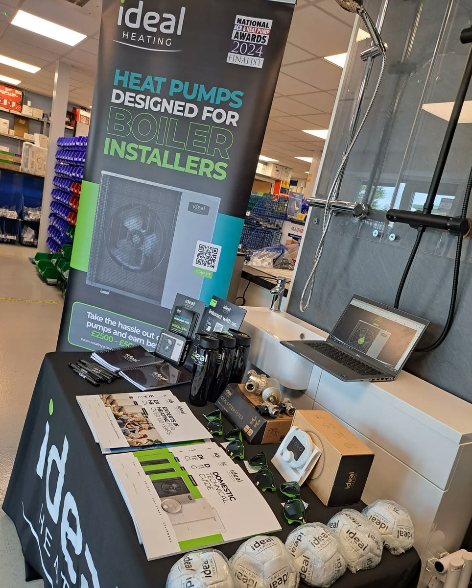 James-Russell tweet media