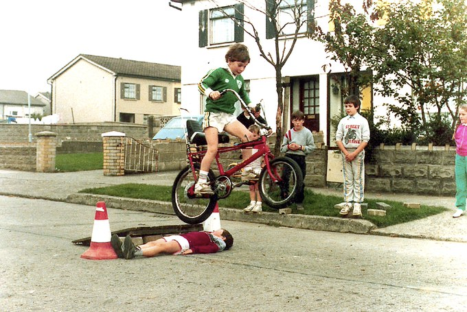 emmetatquiddity's tweet photo. Today is the first-ever UN International Day of Play. 

What's stopping us from making play the priority on the streets where we live? 

(photo: @SteveCranley) https://t.co/JzKQji2Ec5