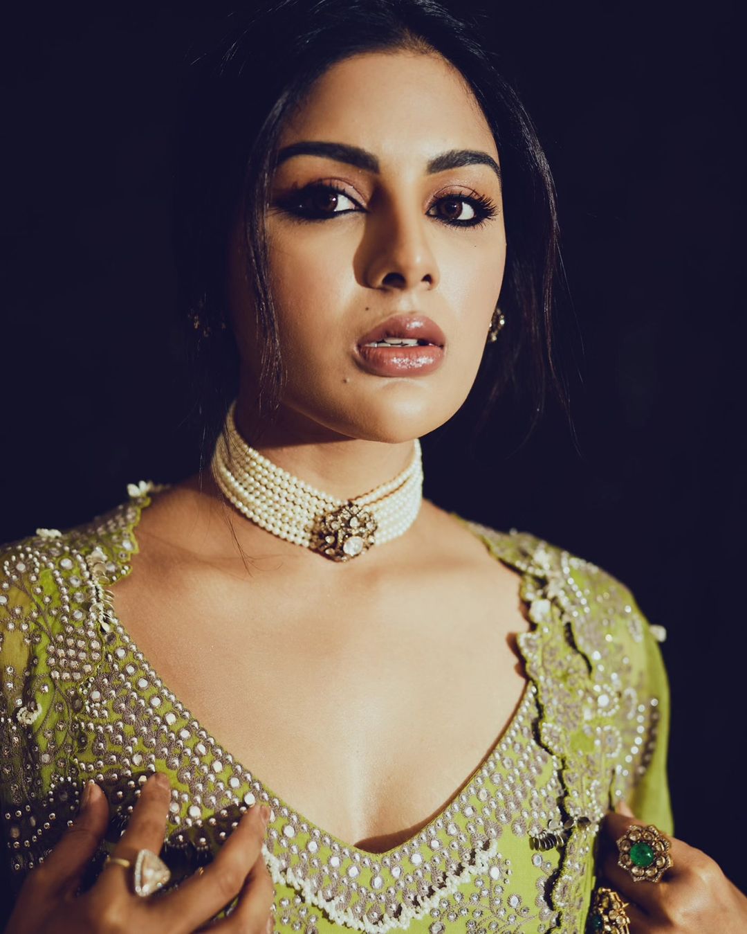 GPxy1LebEAAngkf?format=jpg&name=large