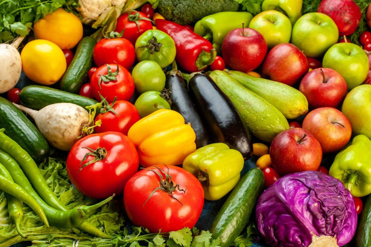 grazianodasilva's tweet photo. Ótimo artigo do @FT sobre os males causados pelos alimentos  ultraprocessados: https://t.co/morQyDPtXn 
Nesta 4a, irei à @camaradeputados discutir o tema em sessão sobre a reforma tributária. É preciso estimular o aumento da produção e o consumo de frutas, verduras e legumes (+) https://t.co/68EW4TOsXG
