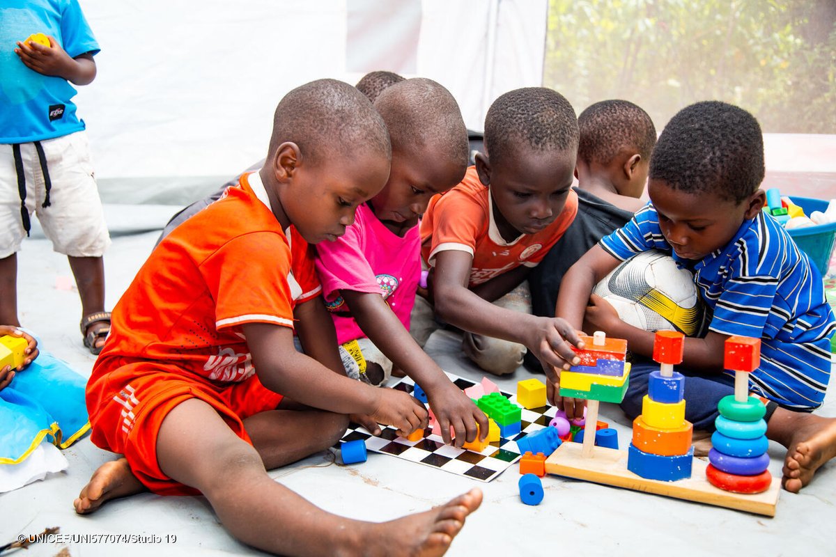 Happy #InternationalDayofPlay!

Play is how children learn to navigate the world and build narratives, knowledge, and social skills. It also helps parents and children connect.

Explore how local governments are making play possible #ForEveryChild: uni.cf/453CI2o