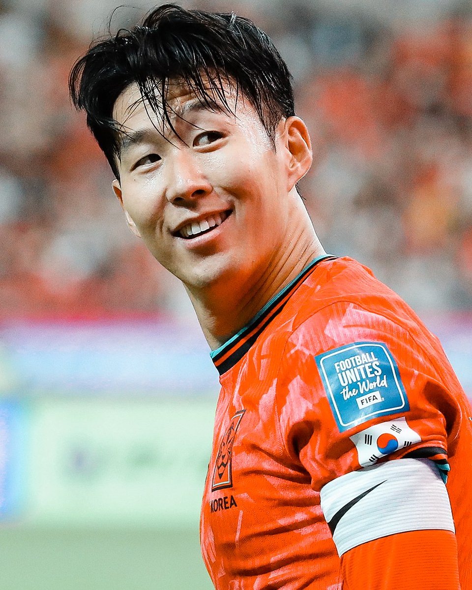 SpursOfficial's tweet photo. Another win for @Sonny7 and @theKFA in World Cup qualifying after beating China 1-0 in Seoul 🇰🇷 https://t.co/z6vogYt6Fd