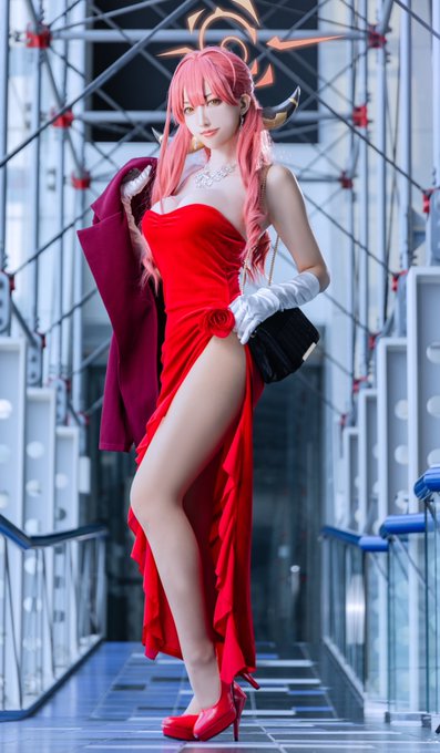 Twitterのコスプレ画像23