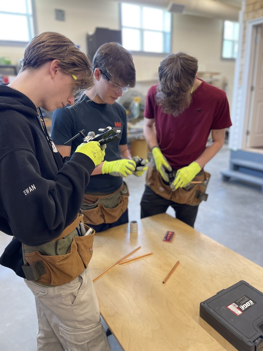 More heat pumps being installed in our Construction Trades 11 classes. This time at CK! Thanks to EMCO and all of our partners for this incredible opportunity!
