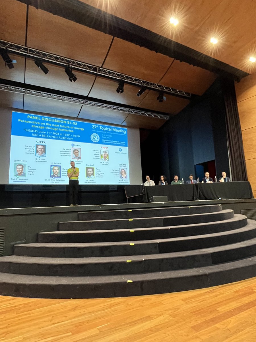 GAMELab@PoliTO (@gamelabg) on Twitter photo DAY 3 @37thISETopical, PANEL DISCUSSION on future of batteries, <a href="/patrik_Chalmers/">Patrik Johansson</a> mastering the session, ready to go! DAY 3 @37thISETopical, PANEL DISCUSSION on future of batteries, <a href="/patrik_Chalmers/">Patrik Johansson</a> mastering the session, ready to go!
