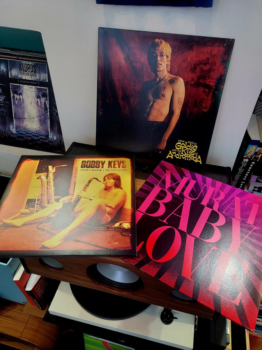 MadluvParis's tweet photo. Achat du matin 3x33 T
10€ chaque Vinyle.
Je ne sais pas si c'est bien pour les artistes ce prix là 🤔
Bon ici deux ne sont plus là malheureusement.
#JeanLouisMurat #BobbyKeys #AdamNaas
Merci du tuyau @Cartney69
#Thisisnot #indice #for #Pixelized https://t.co/Rpt84nrLLc
