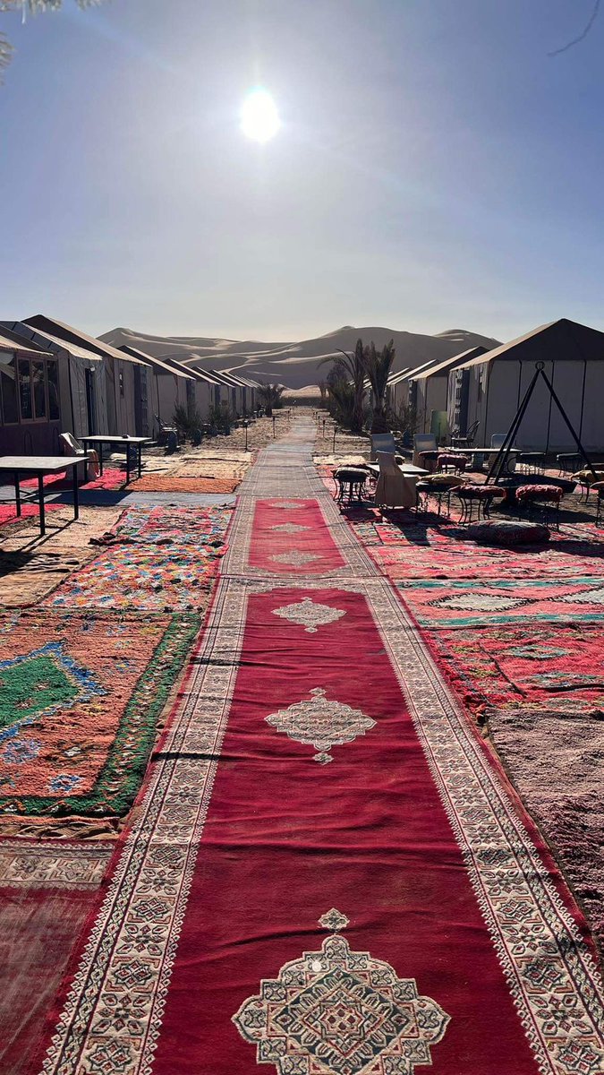 magical_morocco's tweet photo. What do you prefer? The Moroccan cities with their souks, medinas, and squares?
Or the immense landscape of the Sahara desert?
Let us know in the comments below
#morocco #desert #souk #medina #landscape #marrrakech #fes #sahara https://t.co/yBKBdzBPM1