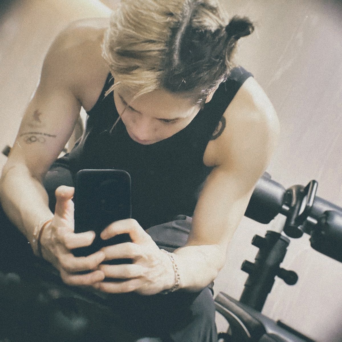 xnddsr's tweet photo. dobre cwiczenia nigdy nie sa zle https://t.co/IoZsV1jGLQ