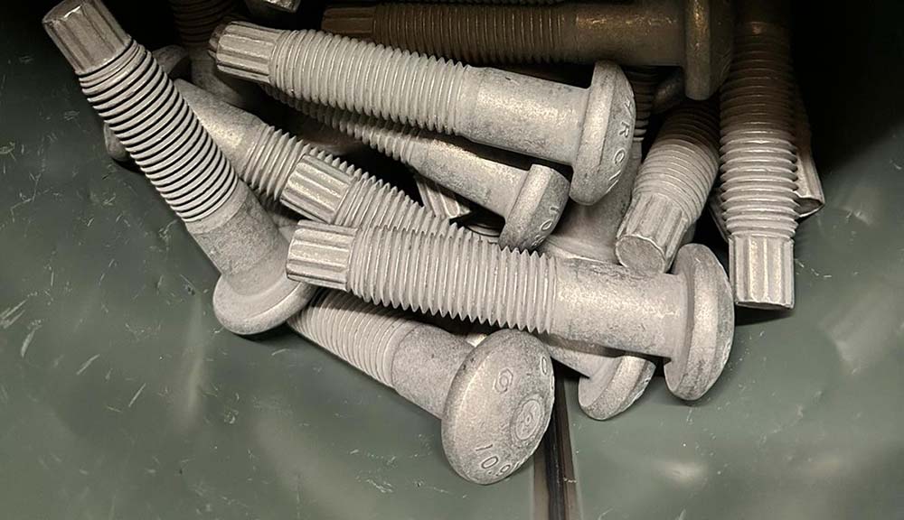 tsfasteners's tweet photo. Another successful despatch from our Glasgow branch! M24 Grade 10.9 tension control bolts, complete with hardened nuts &amp; washers.

Tension control bolts are heavy duty bolts, typically used in steel frame contruction.

https://t.co/KglXShGvyQ https://t.co/NXzhQpUCOg