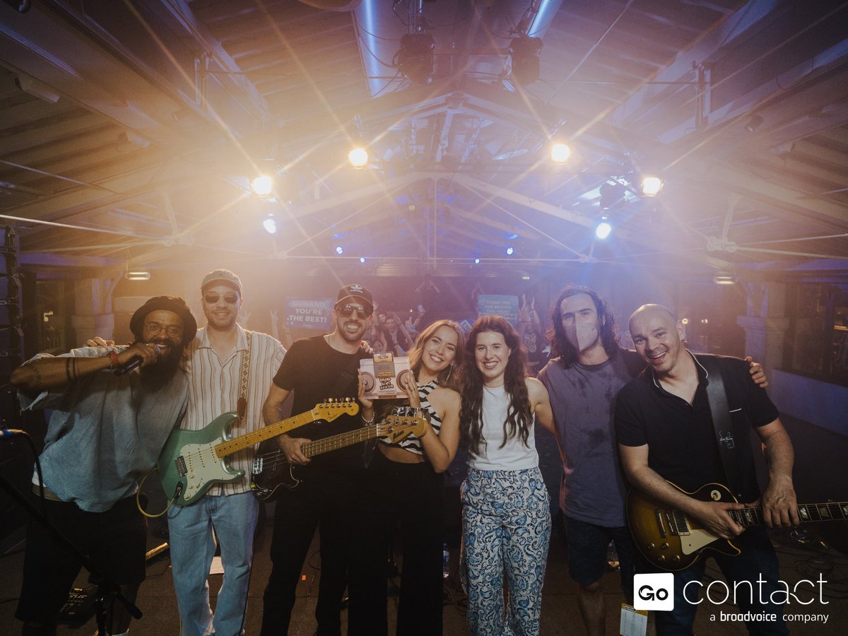 GoContact tweet media