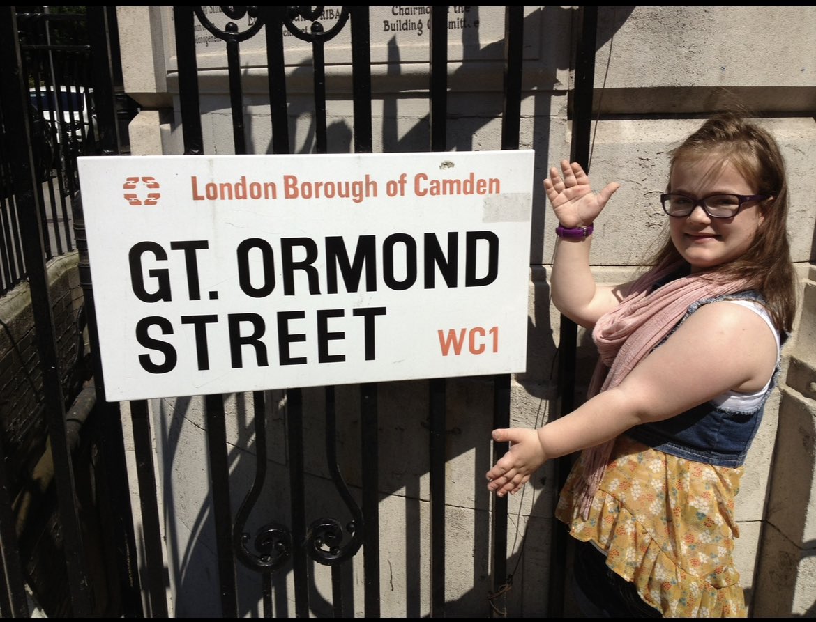 KatyBeeden's tweet photo. @emmabeeden @GreatOrmondSt @CYPMefirst @NSPCC Same photo taken July 3013! What an amazing ambassador you have been for @GreatOrmondSt 💜 Proud of you every day. https://t.co/Gpuzn1j1FM