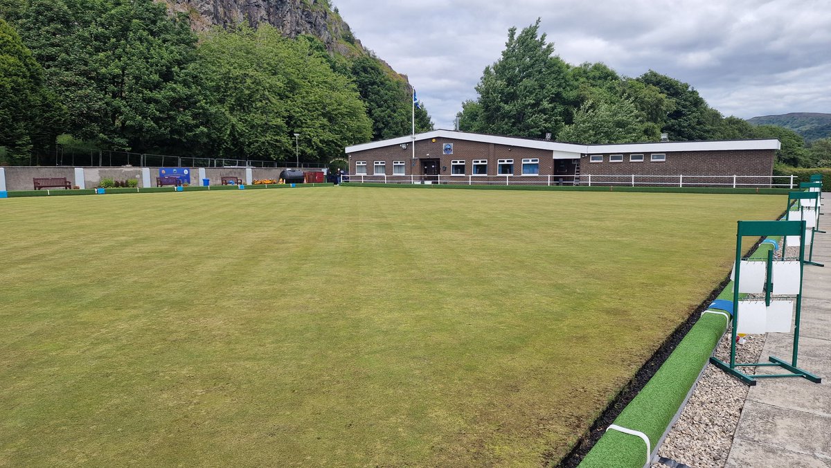 Rock Bowling Club tweet media