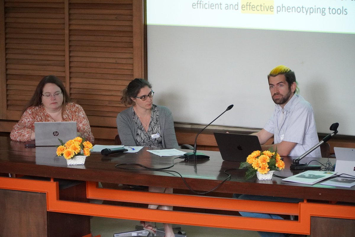 invite_eu's tweet photo. #INVITE2024
💡The 1⃣st objective of DAY1 is to discuss the INVITE findings and results in Focus Groups based on several topics:
🔸Phenotyping
🔸Genotyping
🔸Variety testing optimisation for evaluation of performance and resilience
#varietytesting #varietyregistration #DUS #VCU https://t.co/DOiKHsg6wy