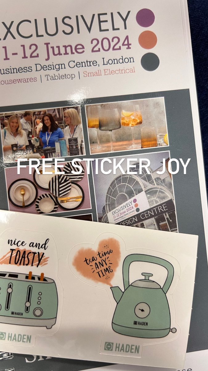 SE7Potter's tweet photo. I mean the #Exclusively displays & @scarletopus trends talks are fantastic and the free lunch is most welcome but to cap it all : free sticker excellence, thx #Hayden #NiceAndToasty #TeaTimeIsAnyTime https://t.co/WW6LRY2hpp