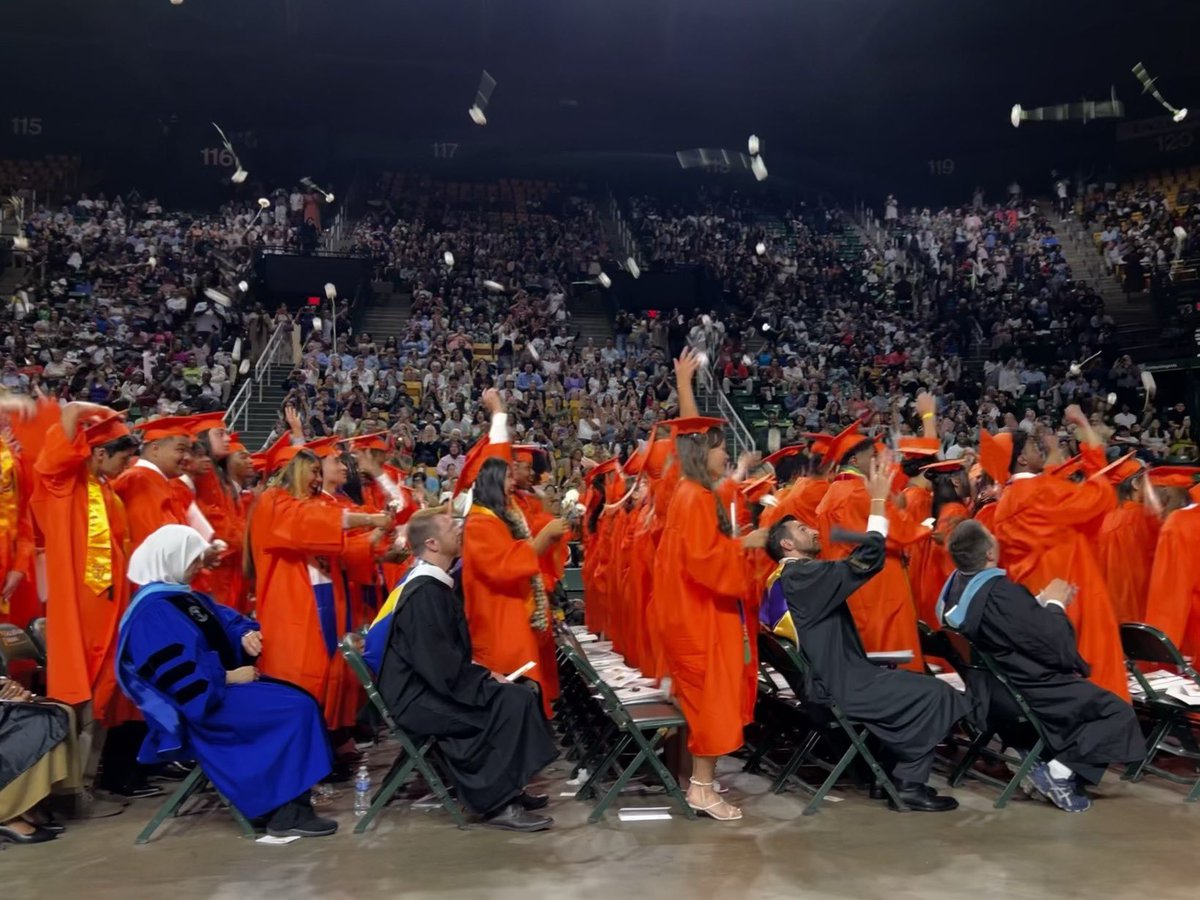 Ms. Kristine Long tweet media