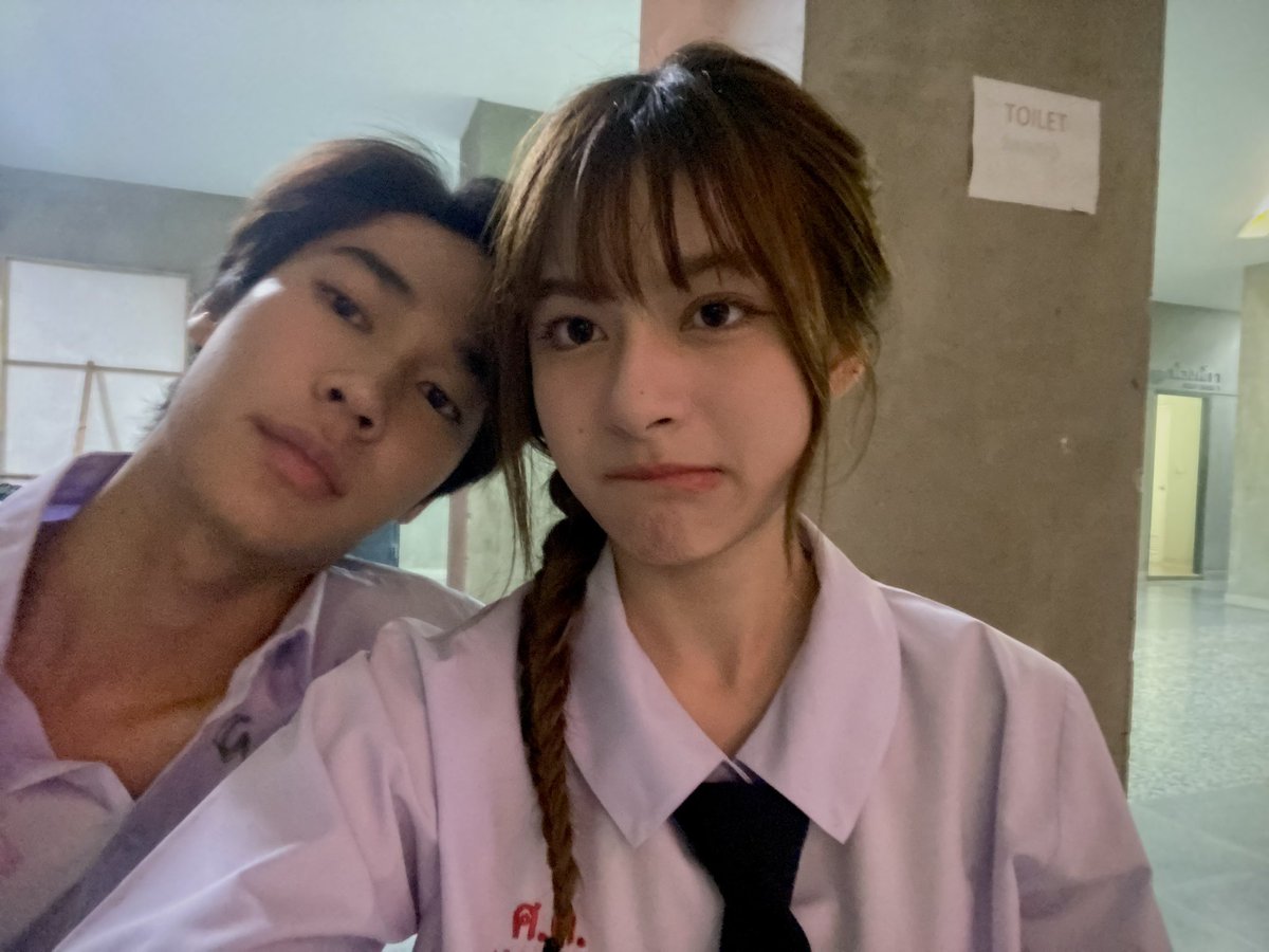 primiily1_'s tweet image. Hinata
#alovesobeautifulthep4