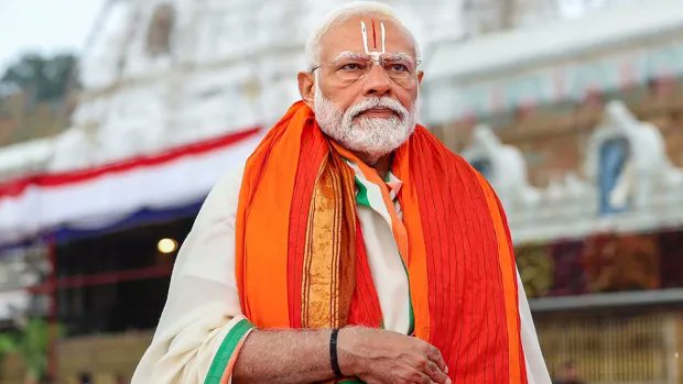 Alpakanya's tweet photo. @narendramodi Display or not, always with you, by your side Modiji. May you have another successful stint as a PM - bigger, bolder, stronger!🙏 https://t.co/MjLgyU0RZh