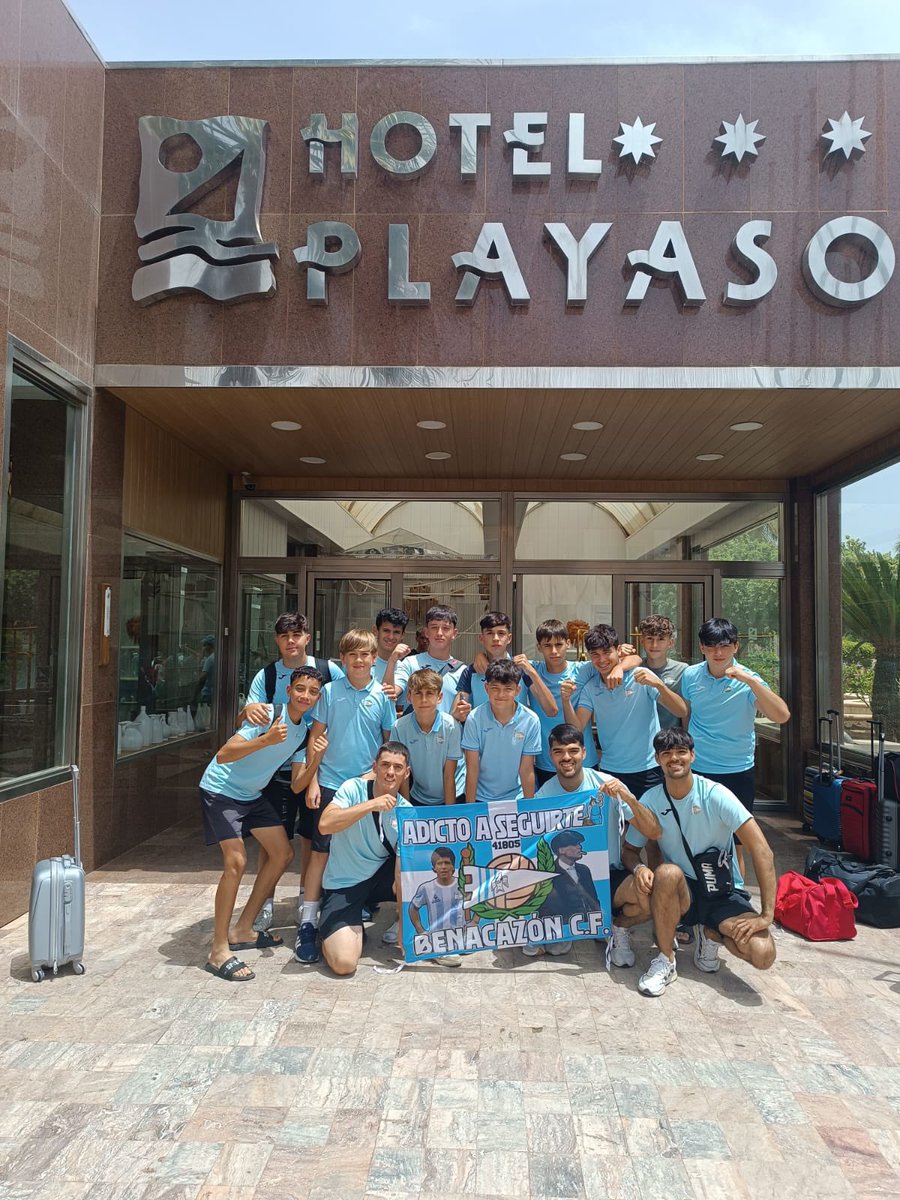 dalvarezmartin_'s tweet photo. Increíble experiencia vivida la de este finde en la Youth Supercup, Roquetas de Mar. @youth_supercup , felicidades a  toda la organización por como llevaron el torneo y al hotel por el trato recibido, nos traemos la experiencia, inolvidable para jugadores, padres y entrenadores - https://t.co/JXHEvmhvA0