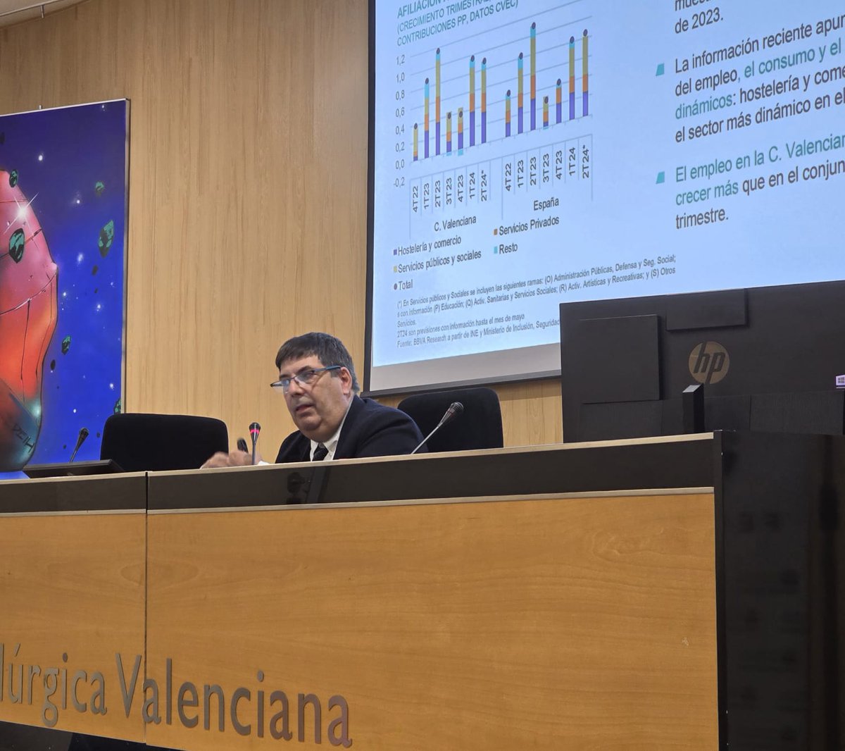 📈💼 Pep Ruíz, economista principal de <a href="/bbva/">BBVA</a> Research, destaca que la #economía española y la de la #ComunidadValenciana crecerán por encima del 2%, ¡el doble de la media europea! 

#JornadaFaconauto