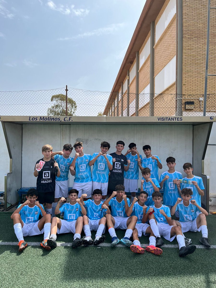 dalvarezmartin_'s tweet photo. FASE DE GRUPOS

J3: AD Marinas Urbanización 1-4 Benacazón CF

En esta última jornada teníamos que conseguir los 3 ptos para pasar como 2º de grupo y no depender de otros resultados. El equipo sale a muerte desde el primer minuto y ganamos el partido sin sufrimientos. https://t.co/LgTwWkQroU