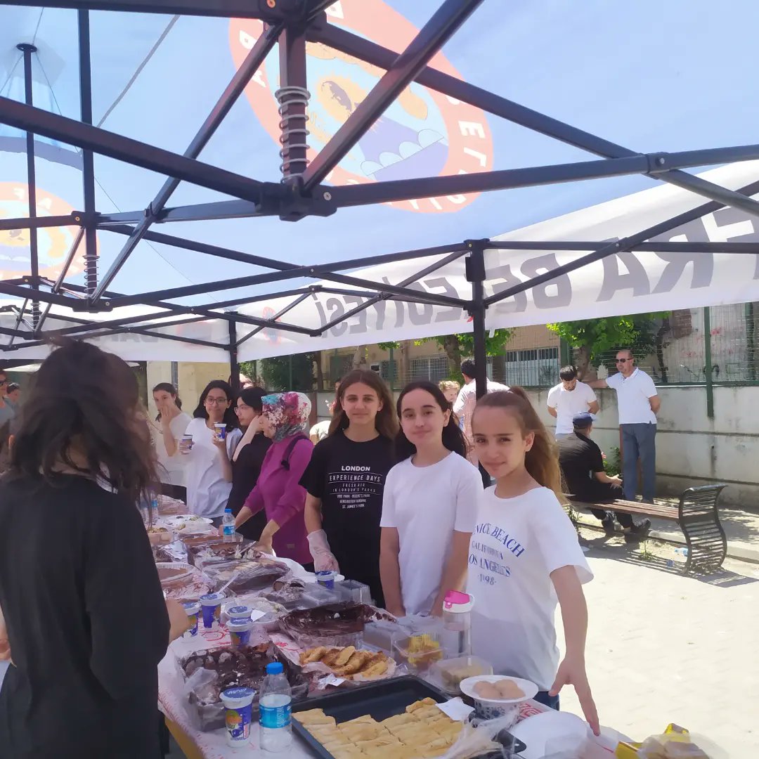 Okulumuzun yıl sonu kermes etkinliği...<a href="/bafra_mem/">Bafra İlçe Millî Eğitim Müdürlüğü</a> <a href="/mehmetalikatip1/">Mehmet Ali KATİPOĞLU 🇹🇷</a> <a href="/samsunmem/">Samsun İl Milli Eğitim Müdürlüğü</a>