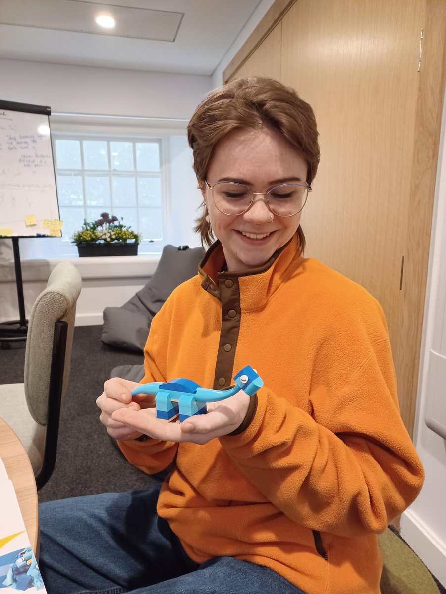 radcliffescilib's tweet photo. It's 8th week, so today is the last Lego Lunch of term.
Pop into the Wellbeing Room, in the Radcliffe Science Library, 1-2pm.
Make your own creations or follow instructions to build a model.๐
#Wellbein #LegoLunch #TakeABreak https://t.co/ZQBOAyCZje