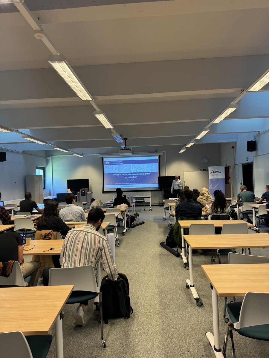 BEemsimap's tweet photo. Dr. Alberto Figoli opened our minds to alternatives for membrane development using non-toxic solvents and polymers. #Sustainability #Non_toxic_membranes #Membrane_tech https://t.co/Mkze5Y3V9p