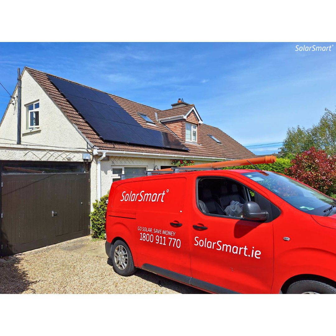 wearesolarsmart's tweet image. What a sleek install!

Or maybe that&apos;s just Big Red looking so good... Whatever it may be, you can trust us to design an efficient, and attractive, solar panel system for your home.

#irishsolar #renewableenergy #smartinstall #savewithsolar #wearesolarsmart
