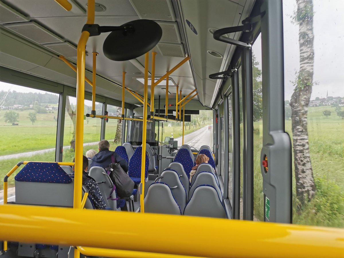 CharlieChicken3's tweet photo. #Bustweet
Auf dem Weg mein Auto zu holen. Nach der Immuntherapie darf ich ja nicht mehr Auto fahren. https://t.co/gltzoy6eWo